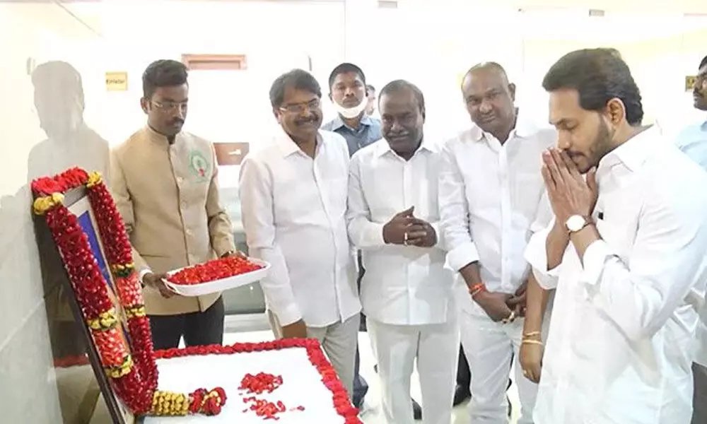 YS Jagan pays tribute to Potti Sriramulu on birth anniversary in the secretariat
