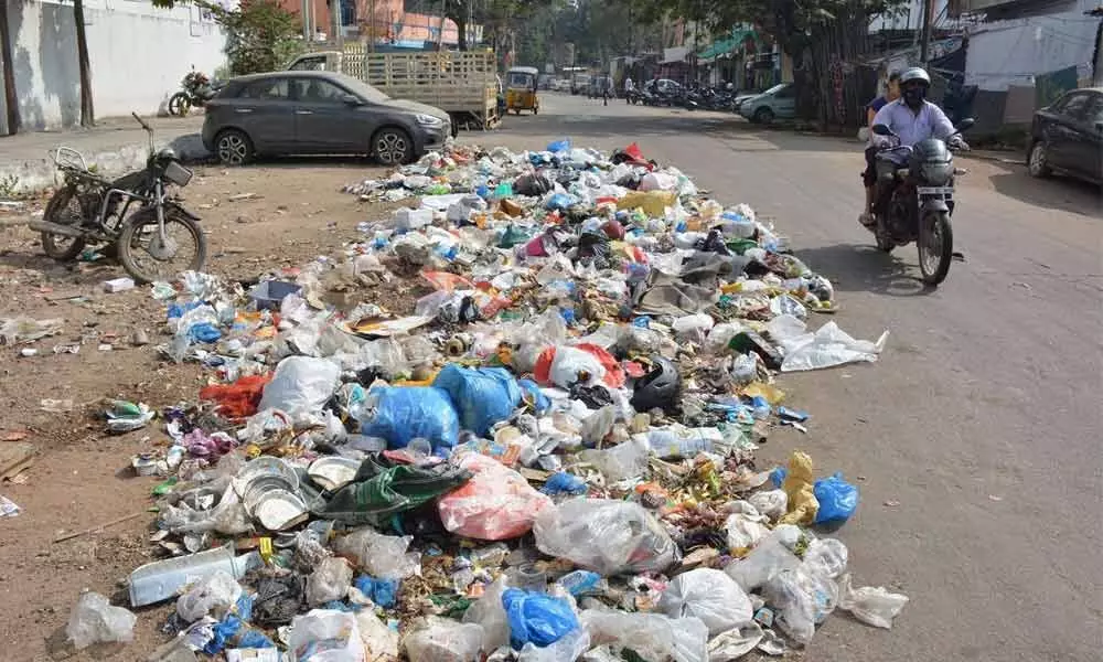 GHMC doctors raise a stink over garbage duty