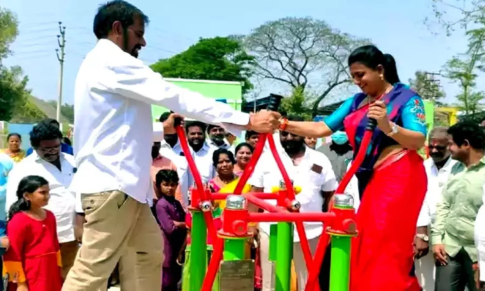 RK Roja inaugurates a public park constructed in Puttur of Chittoor district