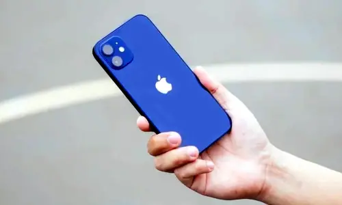 Huge price drop on iPhone 12! Find how to get it at the best price