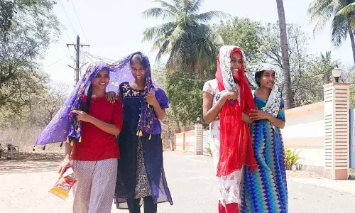 Heat waves sweep State as temp soars above 40o C