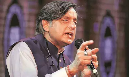 Shashi Tharoor