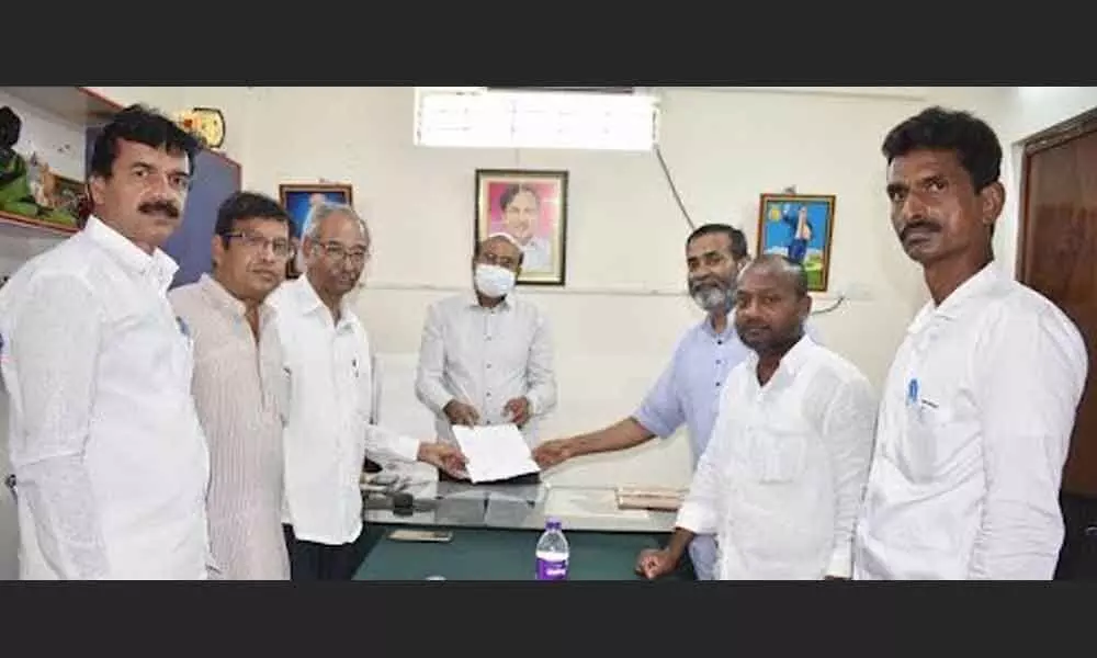 Hyderabad: Sarva Seva Sangh submits representation to RDO