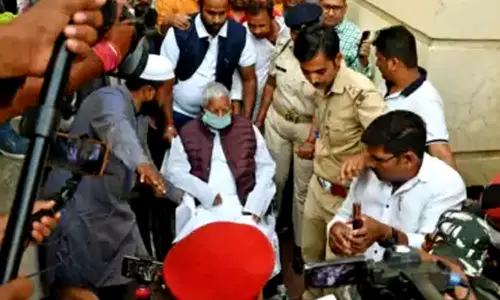 RJD Chief Lalu Prasad readmitted to AIIMS