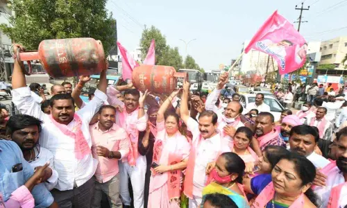 Chief Whip D Vinay Bhaskar leading a protest near NITW in Hanumakonda on Thursday