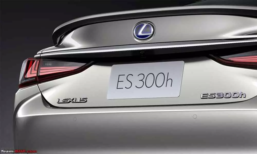 Lexus launches buyback programme with ES300h premium sedan