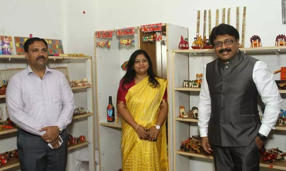 SWR Bengaluru division opens stall to market Channapatna toys