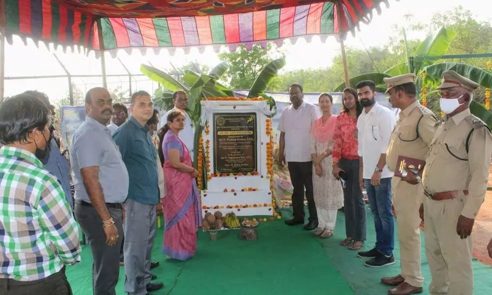 Principal Chief Conservator of Forests N Prateep Kumar inaugurating the Asitatic lion enclosure at SV Zoo park in Tirupati on Sunday. Curator M Hima Sailaja and other officials are also seen.