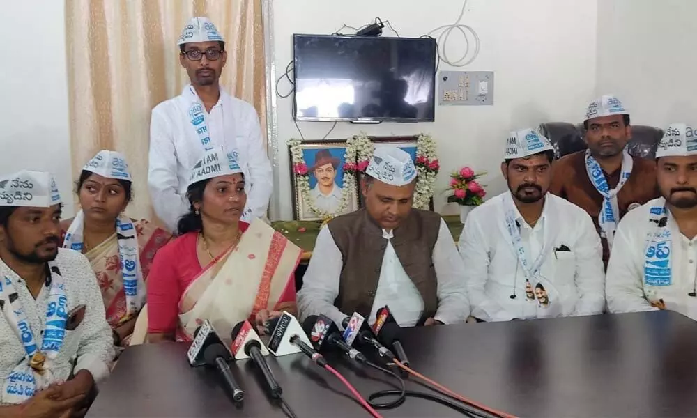 AAP South India in-charge Somnath Bharti speaking to media persons in Hanumakonda on Sunday
