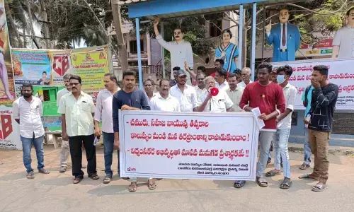 HRF, CLC and BSP functionaries conducting campaign at Sakhinetipalli on Sunday