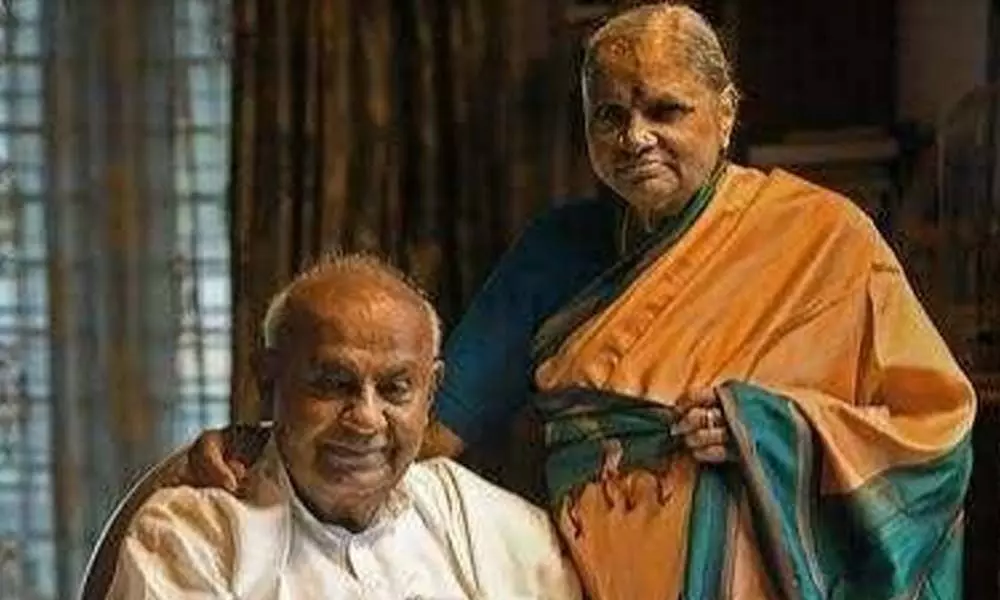 I-T serves notice to wife of ex-PM Deve Gowda