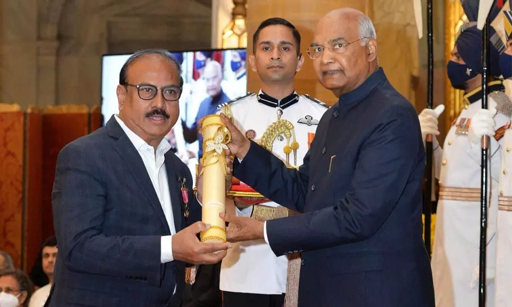 President Ram Nath Kovind presents Padma Bhushan to Dr Krishna Ella in trade & industries category. Ella is the Chairman of Bharat Biotech International Limited, a company that has delivered over 5 billion vaccine doses in over 123 countries through UNICEF and GAVI