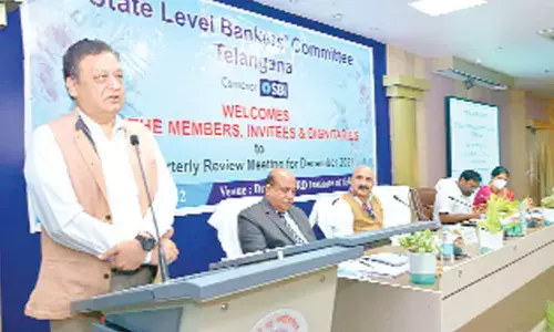 Amit Jhingran, Chief General Manager  SBI and President, SLBC presenting the banks’ performance report