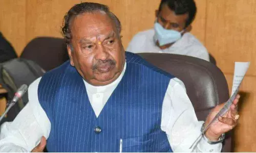 Centre seeks Eshwarappas clarification on graft charges