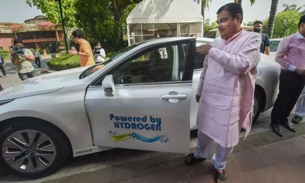 Nitin Gadkari, can be seen using Mirai to come to parlieament, this vehicle purely runs on the hydrogen generated electricity.