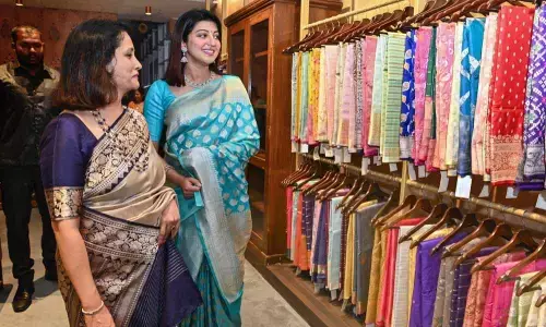 Rajyalakshmi Heritage Banaras Sarees to the tastes of contemporary Indian women