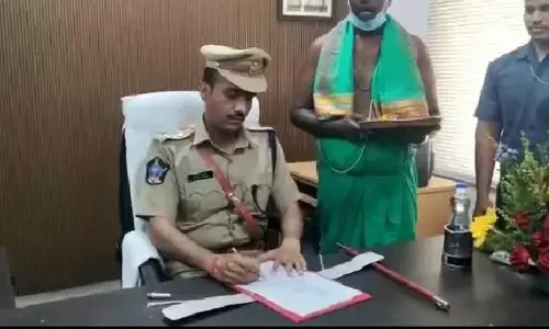 Vakul Jindal takes charge as first SP of Bapatla district