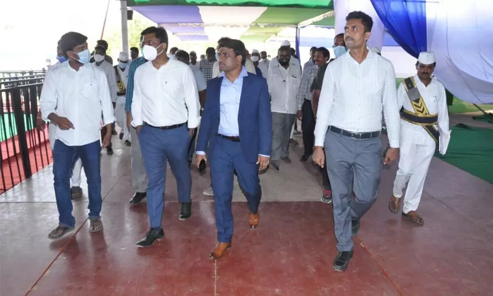 Palnadu District Collector Siva Sankar and others checking the arrangements for the CM’s visit, in Narasaraopet on Monday