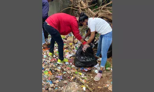 Socially-spirited volunteers on polythene-free mission