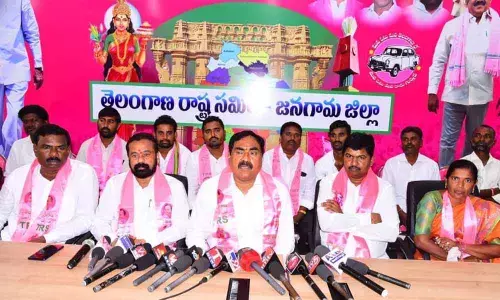 Minister for Panchayat Raj Errabelli Dayakar Rao speaking to media persons in Jangaon on Wednesday