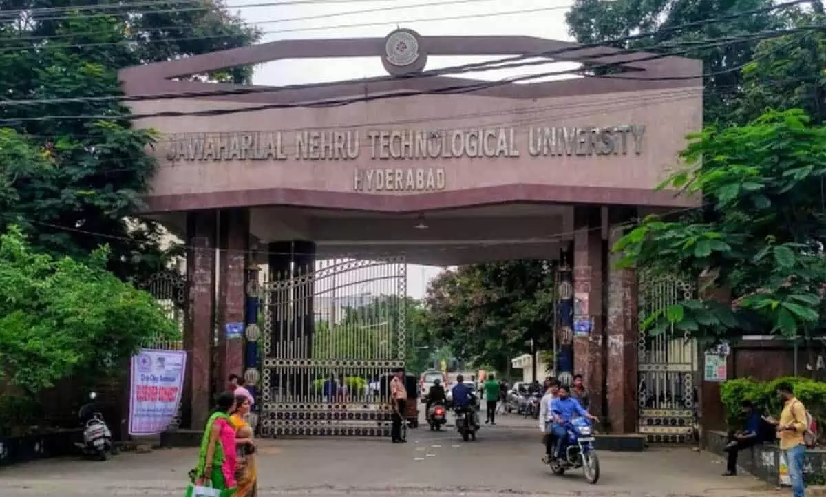 Shortage of Faculty in  JNTU Hyderabad University