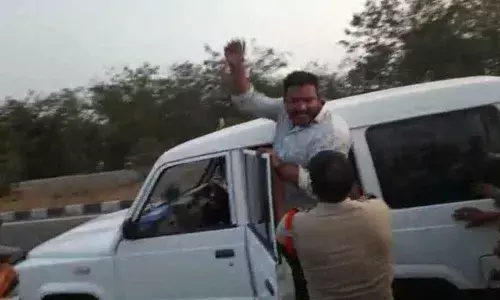 YSRCP activists demand berth for Uday Bhanu