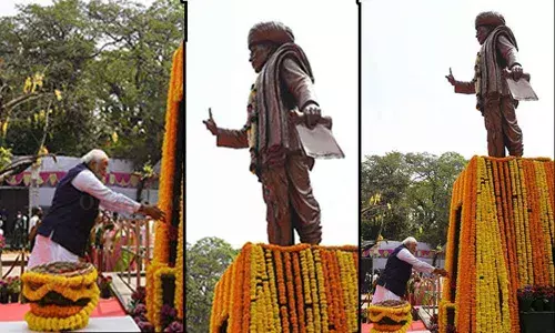 PM Modi pays tribute to Mahatma Phule on his birth anniversary