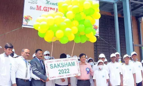 Commissioner of Civil Supplies M Girija Shankar, State coordinator for Oil Industry J Sanjay Kumar, other members and students inaugurating ‘Saksham 2022’ programme at Tummalapalli KalaKshetram in Vijayawada on Monday   	Photo: Ch Venkata Mastan