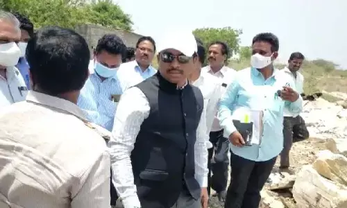 Palnadu District Collector Siva Sankar inspecting limestone quarries at Kesanupalli village under Dachepalli mandal on Tuesday
