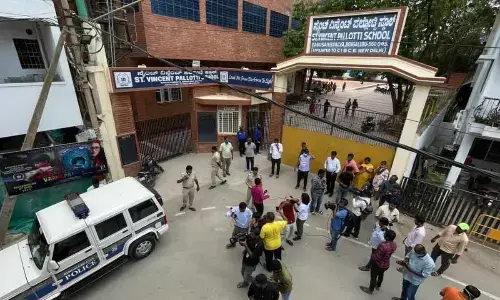 Bomb threat to schools: Police write to Google, seek info on email sender