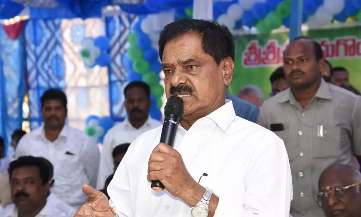 Deputy Chief Minister K Narayana Swamy addressing a public meeting in GD Nellore mandal on Wednesday