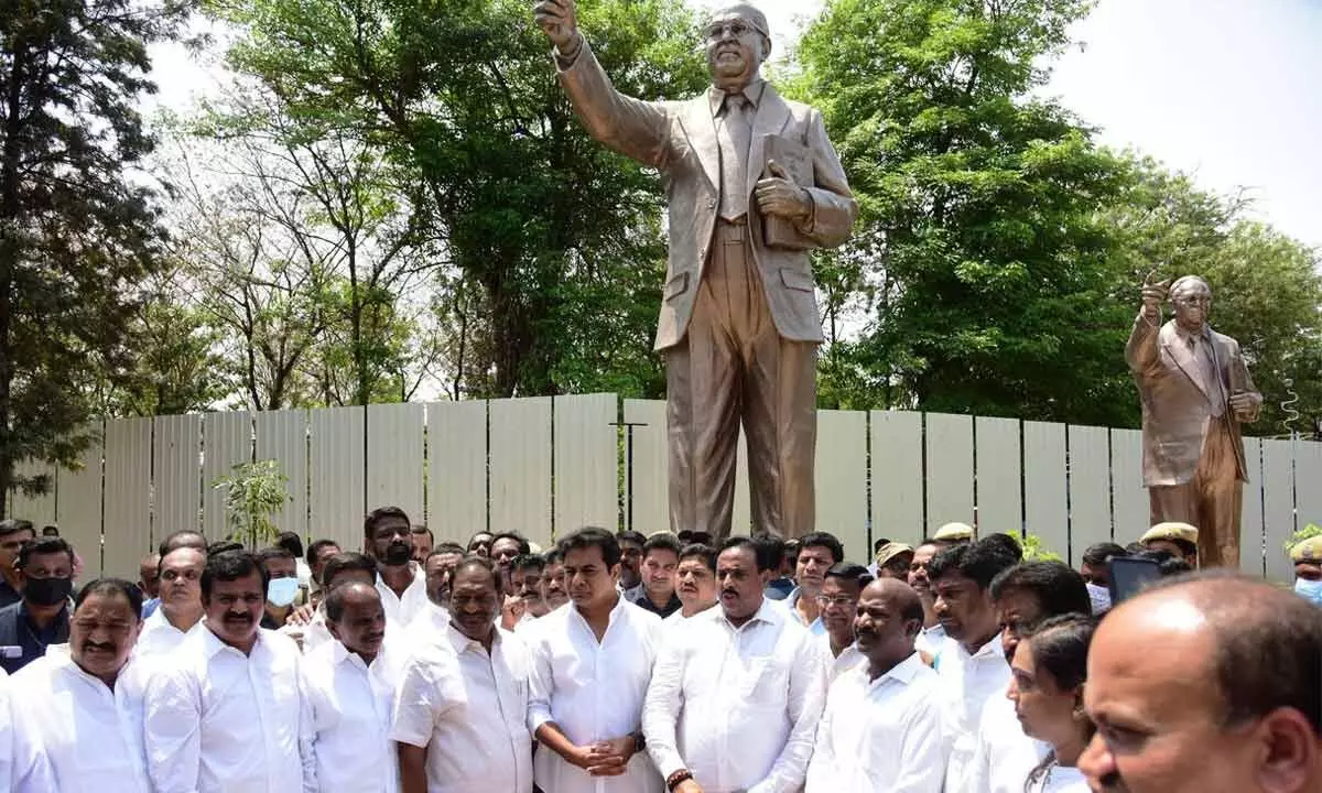 Telangana govt to install 125-foot Ambedkar statue by Dec-end