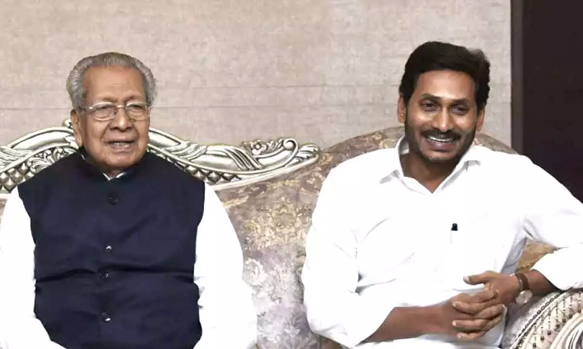 YS Jagan and governor Biswabhushan Harichandan