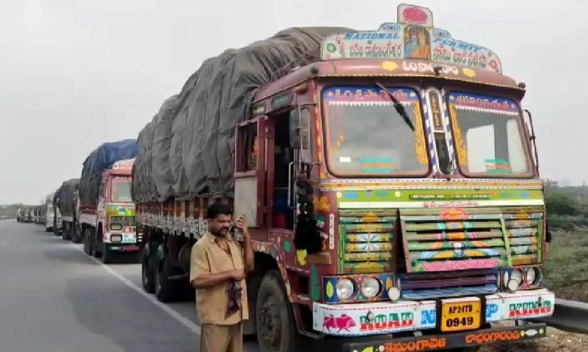 Lorries transporting paddy stopped at Mattapalli inter-state check-post under Dachepalli mandal in Palnadu district on Sunday