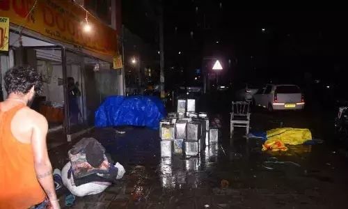 Low-lying areas inundated as heavy rain pounds Bengaluru