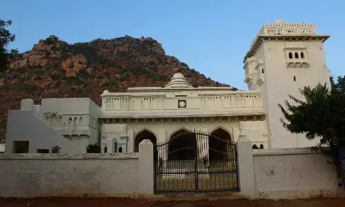 Heritage structures, monuments cry for attention in Anantapur