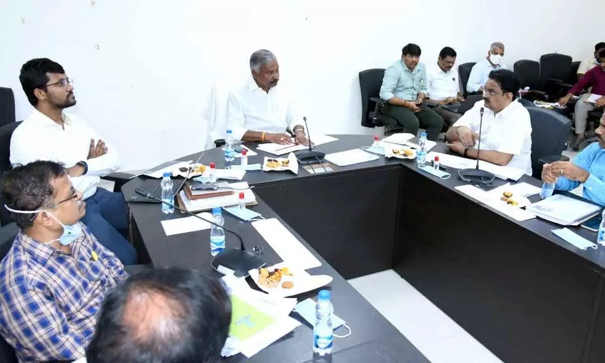 Energy Minister Peddireddi Ramchandra Reddy holding a meeting with officials at the Secretariat at Velagapudi on Monday
