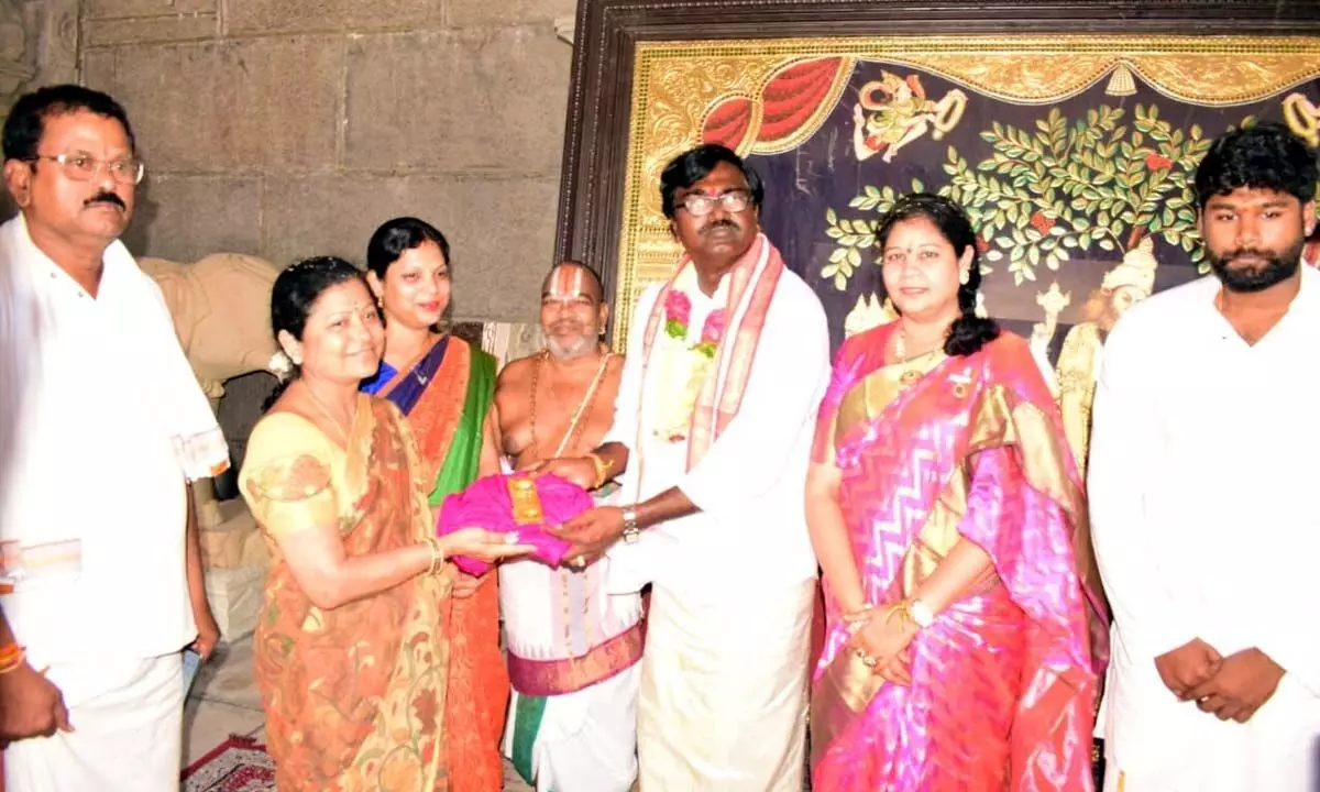 Minister Puvvada donates 1 kg gold to Yadadri temple