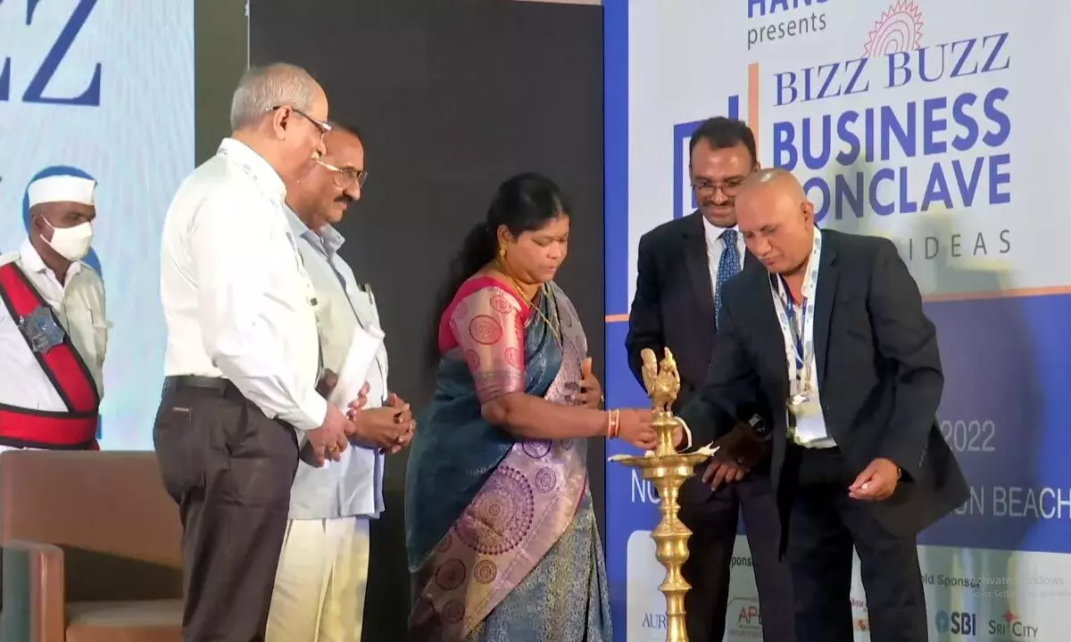 The Hans India Bizz Buzz Business Conclave begins