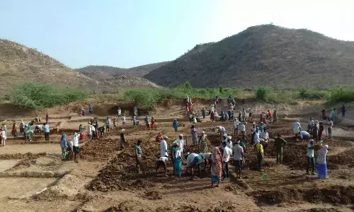 Though MGNREGA wages rose, workers got less
