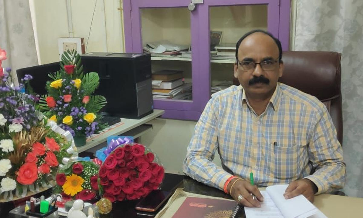 guntur-new-joint-commissioner-of-labour-takes-charge