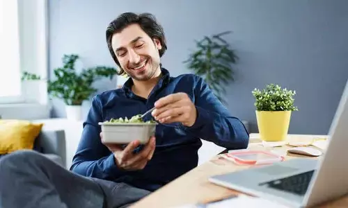 Prefer smart snacks while returning to the office