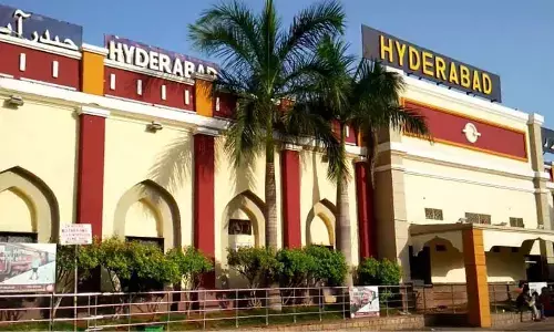 SCR urged to improve rail network in Hyd division
