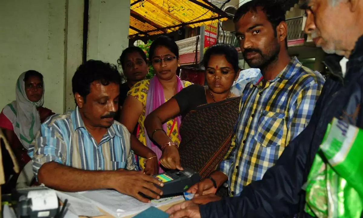Beneficiaries yearn for permanent ration cards