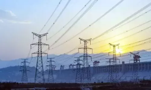 Pakistanis suffering 8-15 hrs of load-shedding on a daily basis