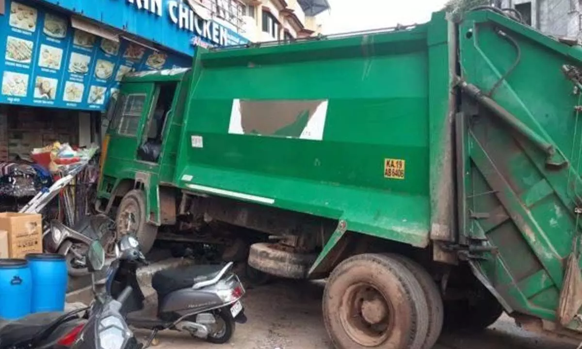 BBMP to have only new compactor trucks