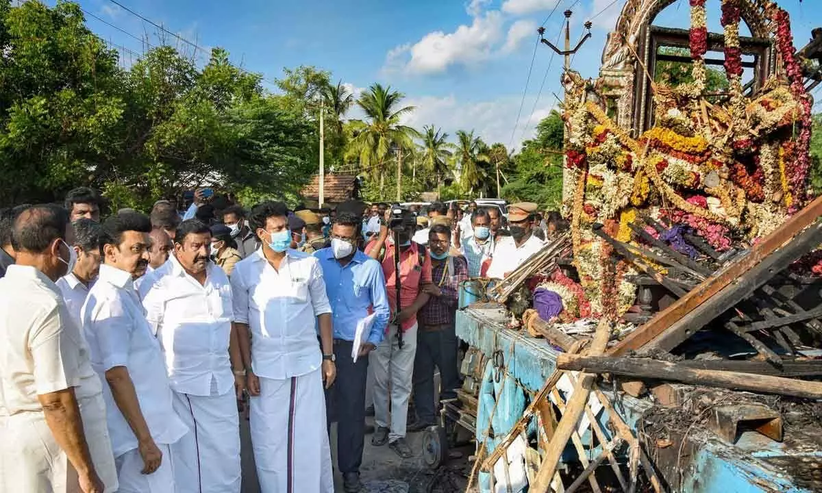 Tamil Nadu Chief Minister MK Stalin along with senior ministers inspects the mangled remains of the chariot
