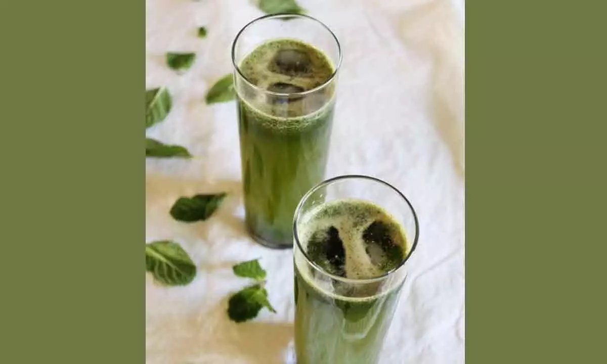 Spinach & Mint Juice for weight loss : Learn how to prepare it