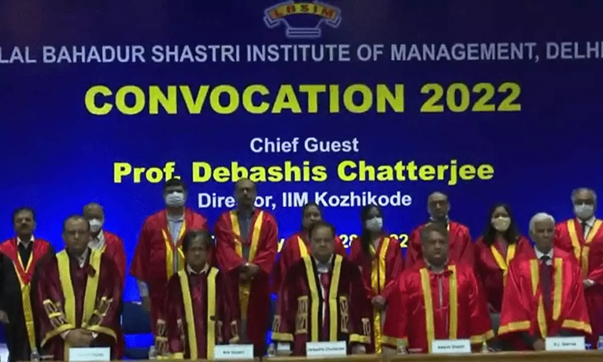 25th convocation held at LBSIM