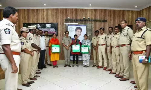 Even mere shaking of mobile phone alerts police, says SP